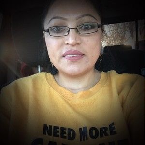 Meet your Posher, Isabel